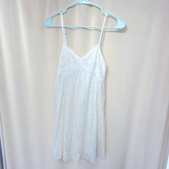 Abercrombie & Fitch Lace Dress (off-white) - Picture 5 of 7